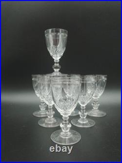 7 Verres a vin Blanc en cristal de Baccarat modèle Chauny jambe gondole 7 Verres a vin Blanc en cristal de Baccarat modèle Chauny jambe gondole
