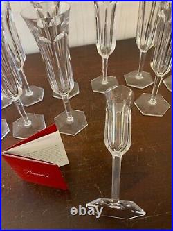 7 flûtes à champagne modèle Malmaison en cristal de Baccarat (prix à la pièce)