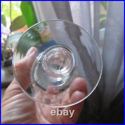 7 verre a vin H 12,3 cm en cristal de baccarat modèle Chicago taille 6410