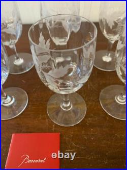 7 verres à vin Montaigne décor gravé en cristal de Baccarat (prix à la pièce)