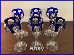 7 verres à vin du Rhin overlay bleu en cristal de Baccarat (prix à la pièce) 7 verres à vin du Rhin overlay bleu en cristal de Baccarat (prix à la pièce)