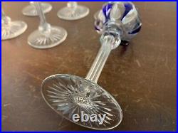 7 verres à vin du Rhin overlay bleu en cristal de Baccarat (prix à la pièce) 7 verres à vin du Rhin overlay bleu en cristal de Baccarat (prix à la pièce)