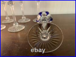 7 verres à vin du Rhin overlay bleu en cristal de Baccarat (prix à la pièce) 7 verres à vin du Rhin overlay bleu en cristal de Baccarat (prix à la pièce)