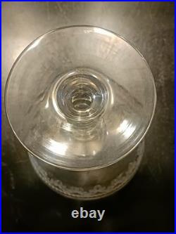 8 Coupes à Champagne en Cristal Gravé Baccarat, XIXeme, Anciennes