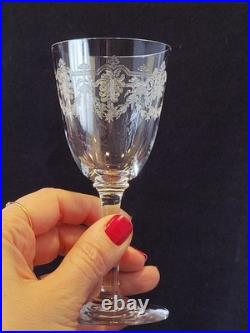 8 Verres A Vin En Cristal Baccarat Modèle Beauharnais Hauteur 13,6 Cm