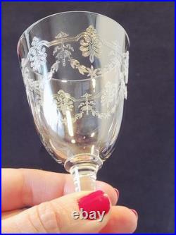 8 Verres A Vin En Cristal Baccarat Modèle Beauharnais Hauteur 13,6 Cm
