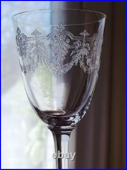 8 Verres A Vin En Cristal Baccarat Modèle Beauharnais Hauteur 13,6 Cm