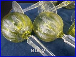 8 Verres Baccarat vin du Rhin cristal vert uranium modèle 8588 20cm, fin XIXe