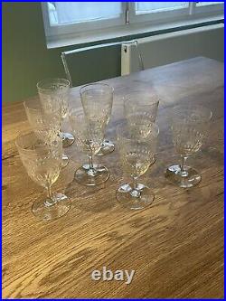 8 anciens verres à eau en cristal gravé taillé Saint Louis ou Baccarat