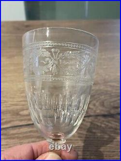 8 anciens verres à eau en cristal gravé taillé Saint Louis ou Baccarat