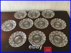 8 assiettes en cristal de Baccarat (prix à la pièce)