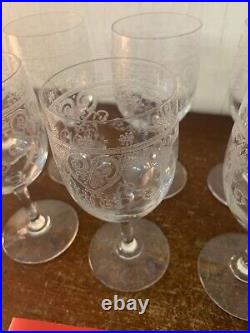 8 verres à eau gravé ancien en cristal de Baccarat (prix à la pièce)modèle1