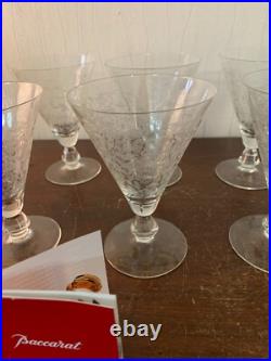 8 verres à eau modèle Bouquet de fleurs en cristal de Baccarat (prix à la pièce) 8 verres à eau modèle Bouquet de fleurs en cristal de Baccarat (prix à la pièce)