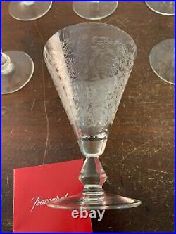 8 verres à eau modèle Bouquet de fleurs en cristal de Baccarat (prix à la pièce) 8 verres à eau modèle Bouquet de fleurs en cristal de Baccarat (prix à la pièce)