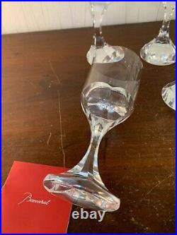 8 verres à vin modèle Narcisse Tabacoff en cristal de Baccarat (prix à la pièce)
