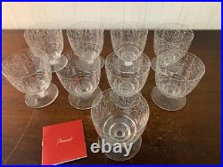 8 verres à vin rouge gravé ancien en cristal de Baccarat (prix à la pièce) 8 verres à vin rouge gravé ancien en cristal de Baccarat (prix à la pièce)