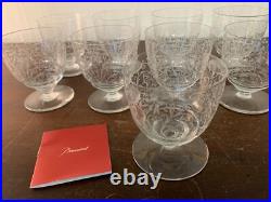 8 verres à vin rouge gravé ancien en cristal de Baccarat (prix à la pièce) 8 verres à vin rouge gravé ancien en cristal de Baccarat (prix à la pièce)