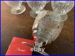 8 verres à vin rouge gravé ancien en cristal de Baccarat (prix à la pièce) 8 verres à vin rouge gravé ancien en cristal de Baccarat (prix à la pièce)