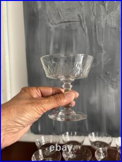 9 COUPES A CHAMPAGNE EN CRISTAL, modèle RICHELIEU-CHAMPIGNY (H 10 cm) BACCARAT