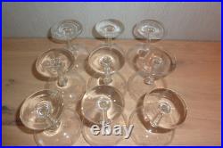 9 coupes à champagne en cristal soufflé gravé anciennes st louis ou baccarat 9 coupes à champagne en cristal soufflé gravé anciennes st louis ou baccarat