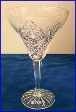 9 coupes à champagne en cristal taillé, cristal de Lorraine (Baccarat)