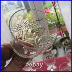 9 verres a porto en cristal de Baccarat taille diamant et biseaux signé