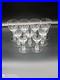 9_verres_a_vin_blanc_en_cristal_de_BACCARAT_forme_gondole_jambe_prisme_12_cm_01_pq