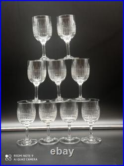 9 verres à vin blanc en cristal de BACCARAT modèle Nancy, 12,7 cm