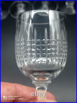 9 verres à vin blanc en cristal de BACCARAT modèle Nancy, 12,7 cm