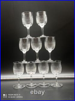 9 verres à vin blanc en cristal de BACCARAT modèle Nancy, 12,7 cm