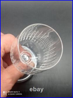 9 verres à vin blanc en cristal de BACCARAT modèle Nancy, 12,7 cm