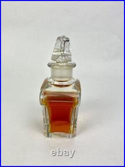 Ancien Flacon A Parfum Mitsouko En Cristal De Baccarat