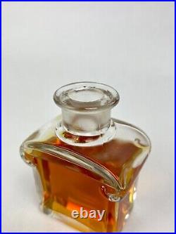 Ancien Flacon A Parfum Mitsouko En Cristal De Baccarat