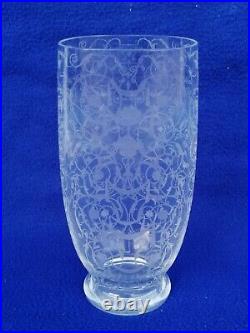 Ancien vase BACCARAT modèle Michel ange cristal crystal ciselé