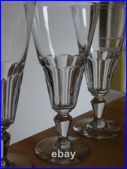 BACCARAT 4 FLUTES A CHAMPAGNE EN CRISTAL TAILLER MODELE MISSOURI signée