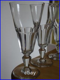 BACCARAT 4 FLUTES A CHAMPAGNE EN CRISTAL TAILLER MODELE MISSOURI signée