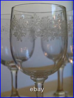 BACCARAT 6 ANCIENS VERRES APERITIF CRISTAL MODELE SEVIGNE ht 11 cm EPOQUE 1920