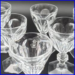 BACCARAT 6 VERRES À VIN BLANC EN CRISTAL Modèle HARCOURT