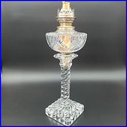 BACCARAT ANCIENNE LAMPE À PÉTROLE EN CRISTAL MOULÉ Modèle BAMBOU TORS