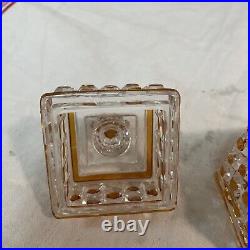 BACCARAT Boîte en cristal à décor de pointes de diamants teinté Orange Signe