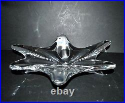 BACCARAT Coupe vide-poche DESIGN 1950-60 étoile Splash en cristal moulé signé