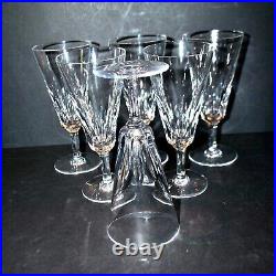 BACCARAT Lot 6 flûtes à champagne cristal taillé signé Baccarat CARCASSONNE 1960