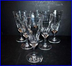 BACCARAT Lot 6 flûtes à champagne cristal taillé signé Baccarat CARCASSONNE 1960