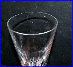 BACCARAT Lot 6 verres flûte champagne cristal signé Baccarat CARCASSONNE éclats BACCARAT Lot 6 verres flûte champagne cristal signé Baccarat CARCASSONNE éclats