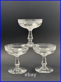 BACCARAT Lot de 3 Coupes à Champagne en Cristal Gravé Modèle Fougères