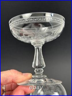 BACCARAT Lot de 3 Coupes à Champagne en Cristal Gravé Modèle Fougères