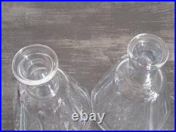 BACCARAT Paire de Carafes en Cristal modèle Talleyrand Ht. 23cm TBE