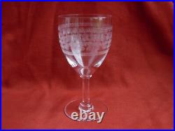BACCARAT, SERIE DE 6 VERRES A EAU EN CRISTAL GRAVE, DEBUT XXème