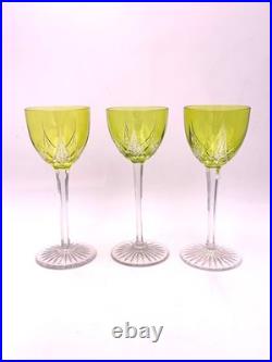 BACCARAT Série de 6 verres à vin du Rhin Roemer vert modèle Eperon