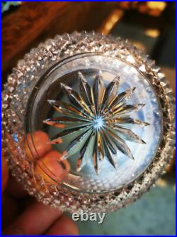 BACCARAT. Service de nuit en cristal moulé, modèle Diamants Biseaux BACCARAT. Service de nuit en cristal moulé, modèle Diamants Biseaux